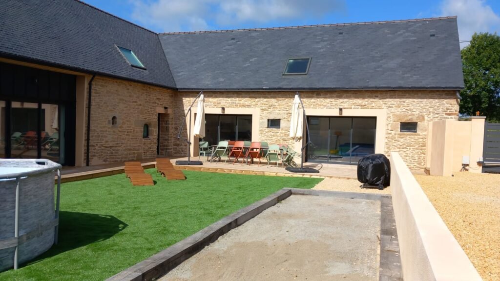 boulodrome terrain de pétanque gîte familial finistère le clos d'ici